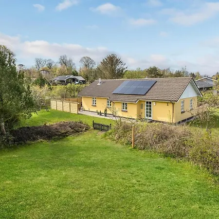 Vakantiehuis Morsovej Ii *